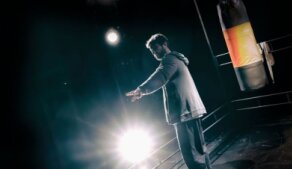 Divadelní představení: Oko tygra