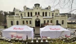 Vánoční jízdárenský trh 2024