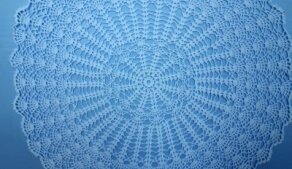 Výstava "Krása a elegance ručně háčkovaných a paličkovaných deček"