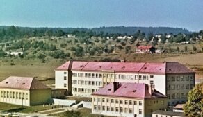 TACHOVSKÉ ŠKOLY A UČITELÉ