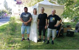 Letní zpívané: BIKERS BAND NA ZÁMKU